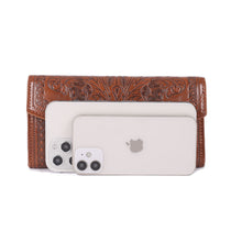 Load image into Gallery viewer, Alma Mia Signature Wallet