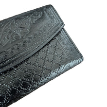 Load image into Gallery viewer, Alma Mia Signature Wallet

